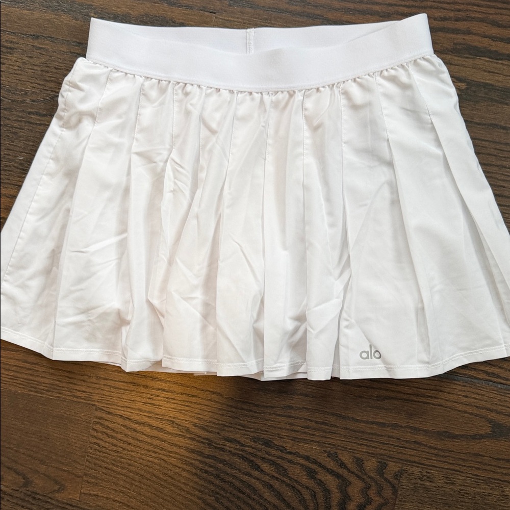 ALO Yoga tennis skirt white small